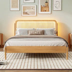 Lit plateforme Queen avec tête de lit LED et détails en rotin | Bois de pin | Pas besoin de sommier tapissier