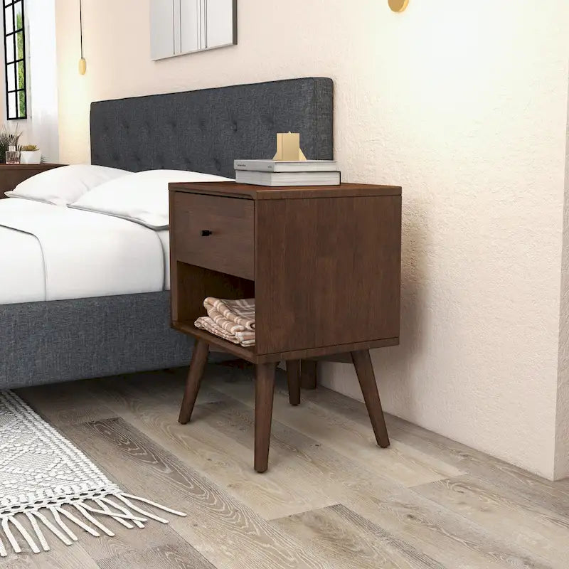 Table de chevet en noyer de style Mid-Century Modern