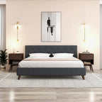Table de chevet en noyer de style Mid-Century Modern
