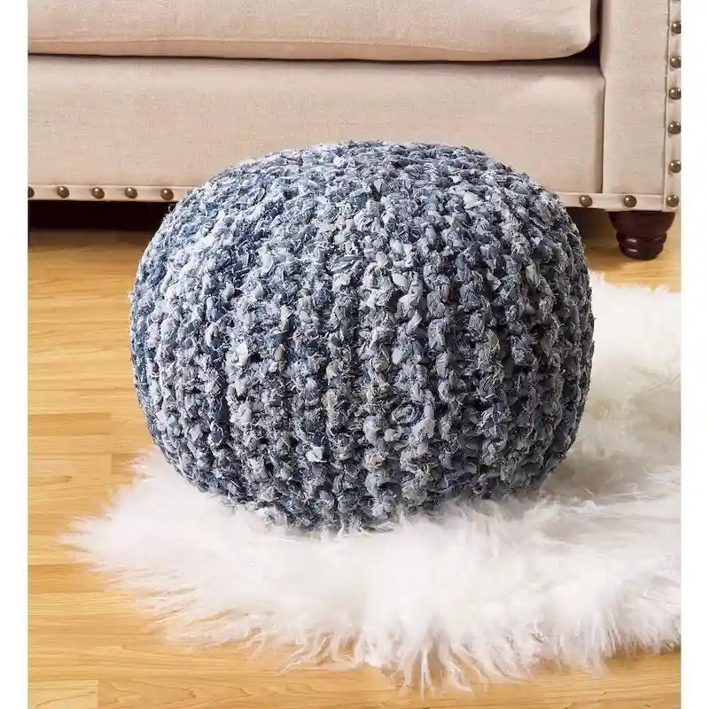 Pouf ottoman en jean torsadé