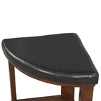 Table basse ronde avec plateau en verre et 4 tabourets en similicuir | Finition espresso | Diamètre 36 po | Gain de place